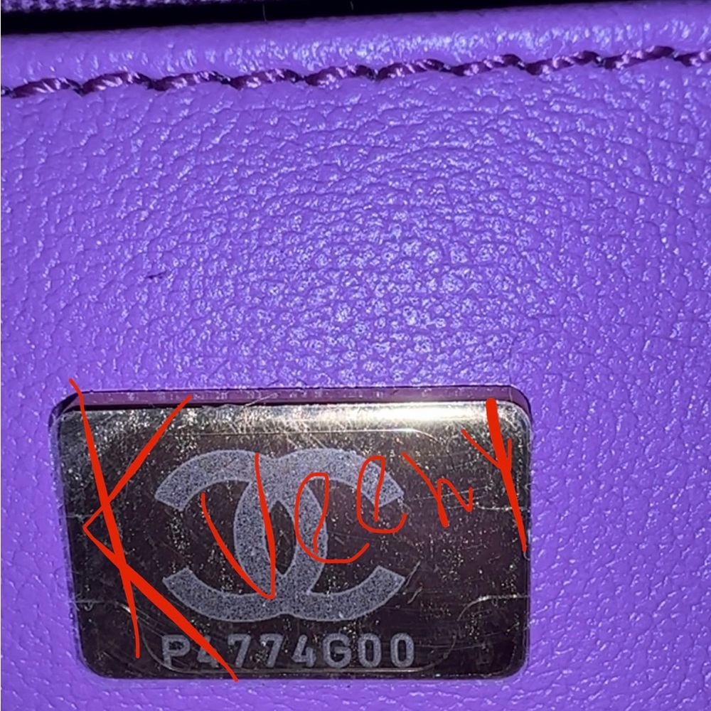 Chanel Purple Heart Bag large 22S CC Lambskin Leather Crossbody Authentic NEW - Picture 15 of 15